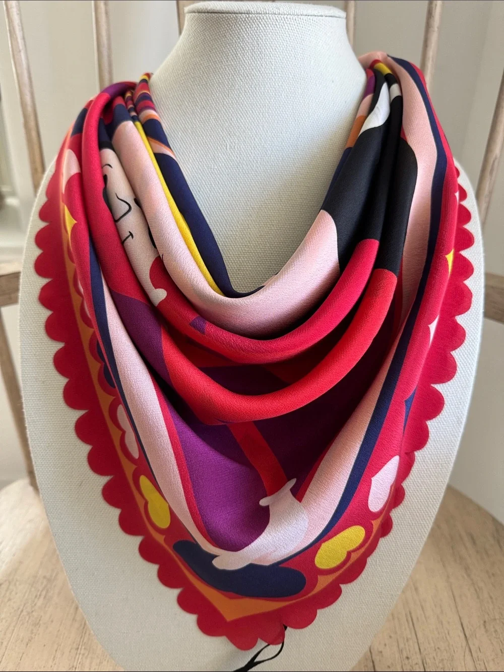 Boutique Moschino Olive Oyl Heart Silk Scarf Psychedelic NWT